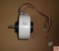 Motoventilatore per condizionatori